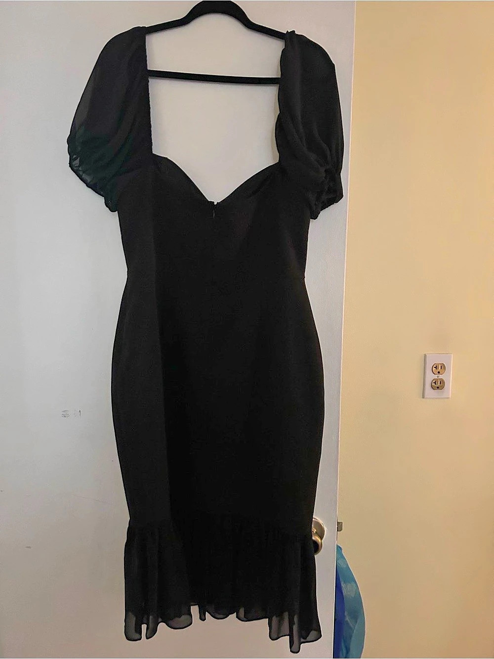 Black Puff Sleeve Midi Dress Like New